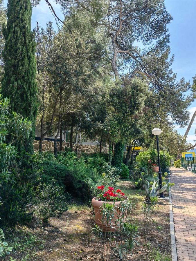 Mobile Home Tonka Biograd Na Moru Luaran gambar